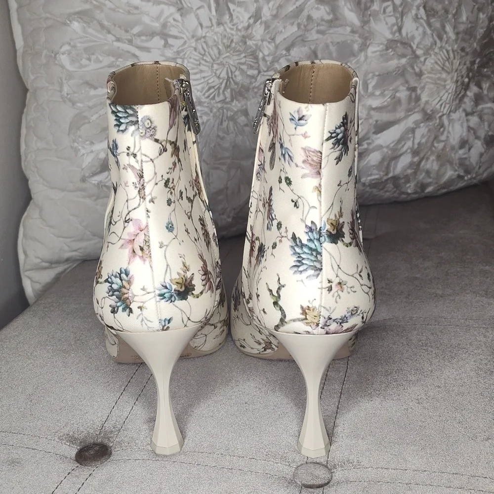 Antonio Melani Floral Print Booties - Picture 3 of 10